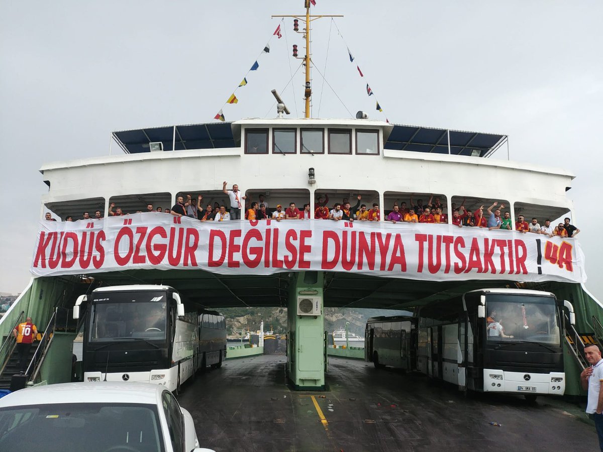 ultrAslan's tweet photo. KUDÜS ÖZGÜR DEĞİLSE DÜNYA TUTSAKTIR!

#ultrAslan https://t.co/h5FINlh4uJ