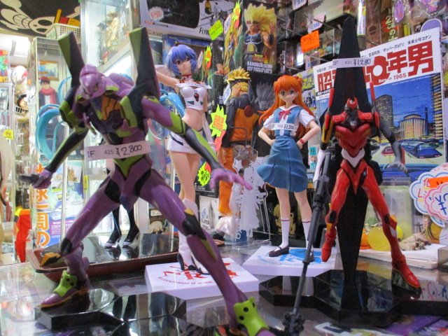 ﾚﾝﾀﾙｹｰｽ ｹﾞｰﾑ 異空間 A Twitter ドラゴンボールやワンピース エヴァンゲリオンなどのフィギュアが色々と追加入荷してきましたー 中野ブロードウェイ 異空間 T Co Awtujz2lqk Twitter