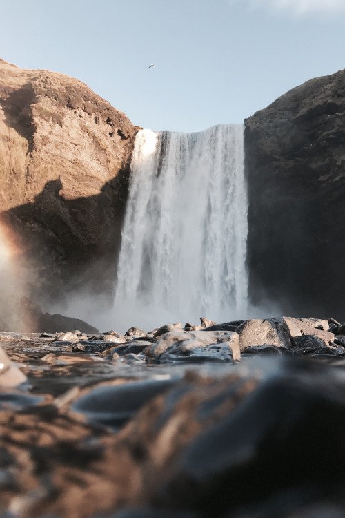 Travelito24's tweet photo. Icelandic waterfall https://t.co/11bSM9aZ3s