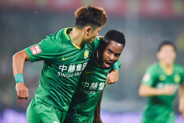 Leopard Leader Foot on Twitter: &quot;Chine ?? : Cédric Bakambu (encore)  buteur avec Beijing Guoan ! L&#39;international congolais à permis à son équipe  d&#39;obtenir une victoire précieuse. Son club s&#39;est imposé 2-0.…