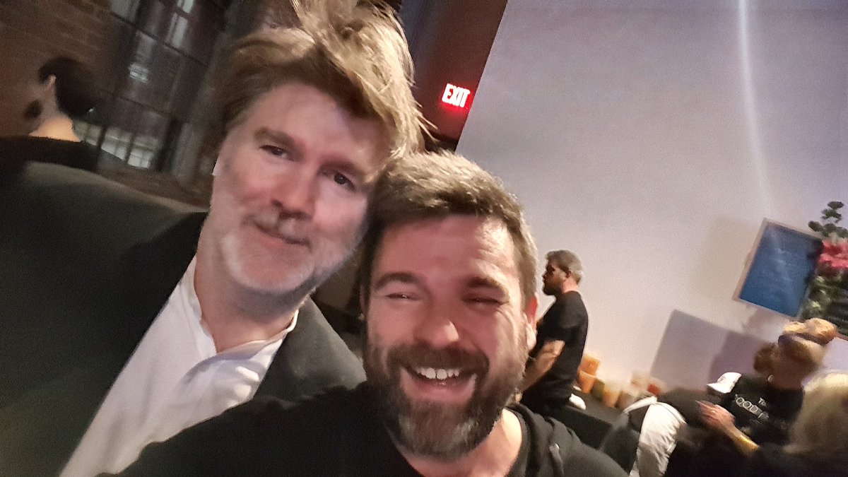 SergiCorbeto's tweet photo. At @FestDisruption by @LynchFoundation in @NewYork

Disrupción, música, cine, humanidades... empacho de #CREATIVIDAD e #inspiracion... y de propina unas risas con el gran #jamesmurphy de @lcdsoundsystem ... ya me puedo morir!

#gapjumping 
@MindTheGapTeam 
@Rafavazqu 
#davidlynch https://t.co/nWv8wY3P73