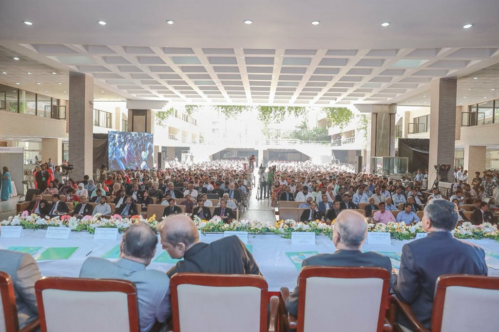 NorthSouthU's tweet photo. North South University warmly welcomed the newly enrolled students in the orientation ceremony, Summer 2018 held on Saturday, 19 May 2018. https://t.co/ttIfkma7JX