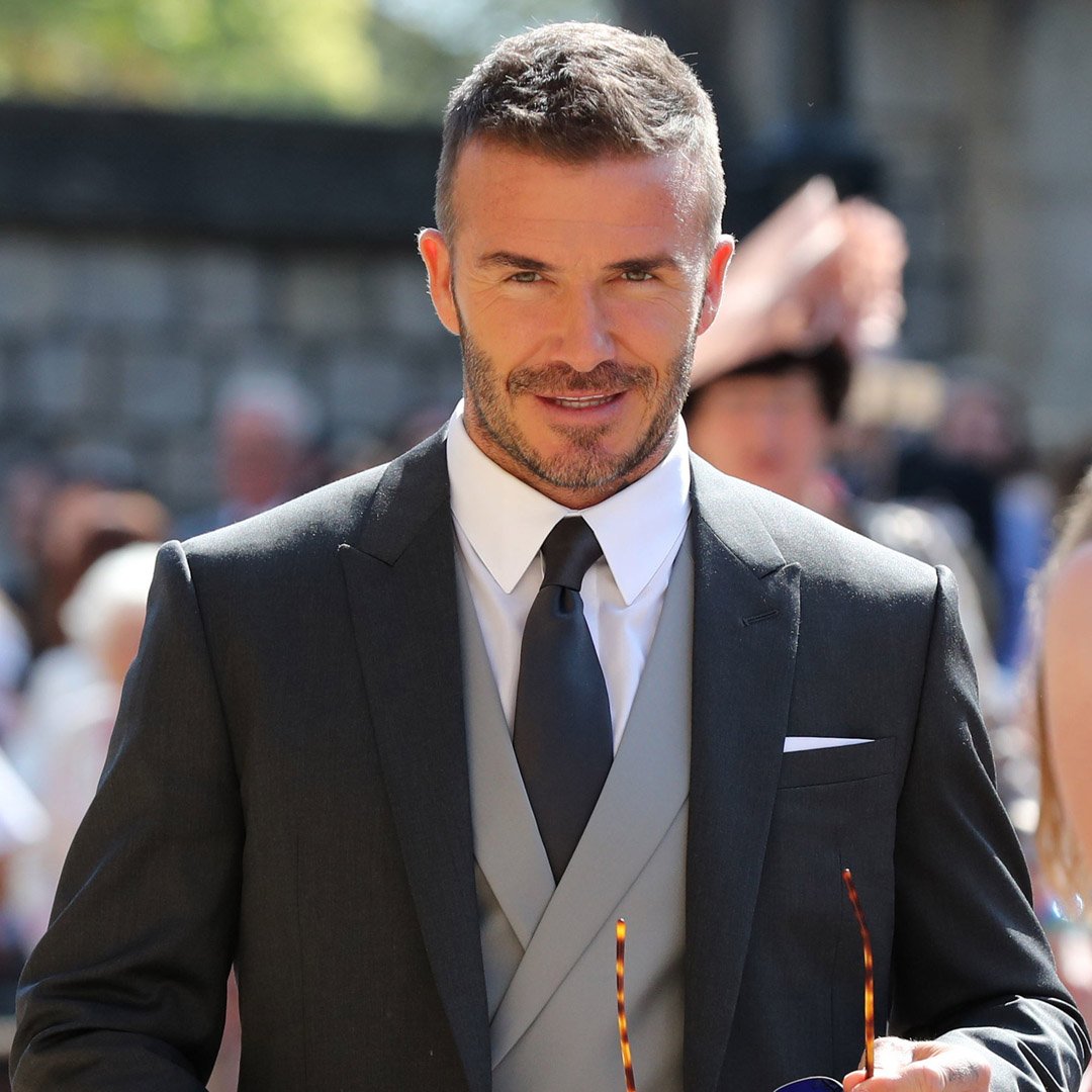 NNoveleiro's tweet photo. #DavidBeckham chegou no #royalwedding arrancando suspiros. #QUEMn https://t.co/pmIMQn3NYb