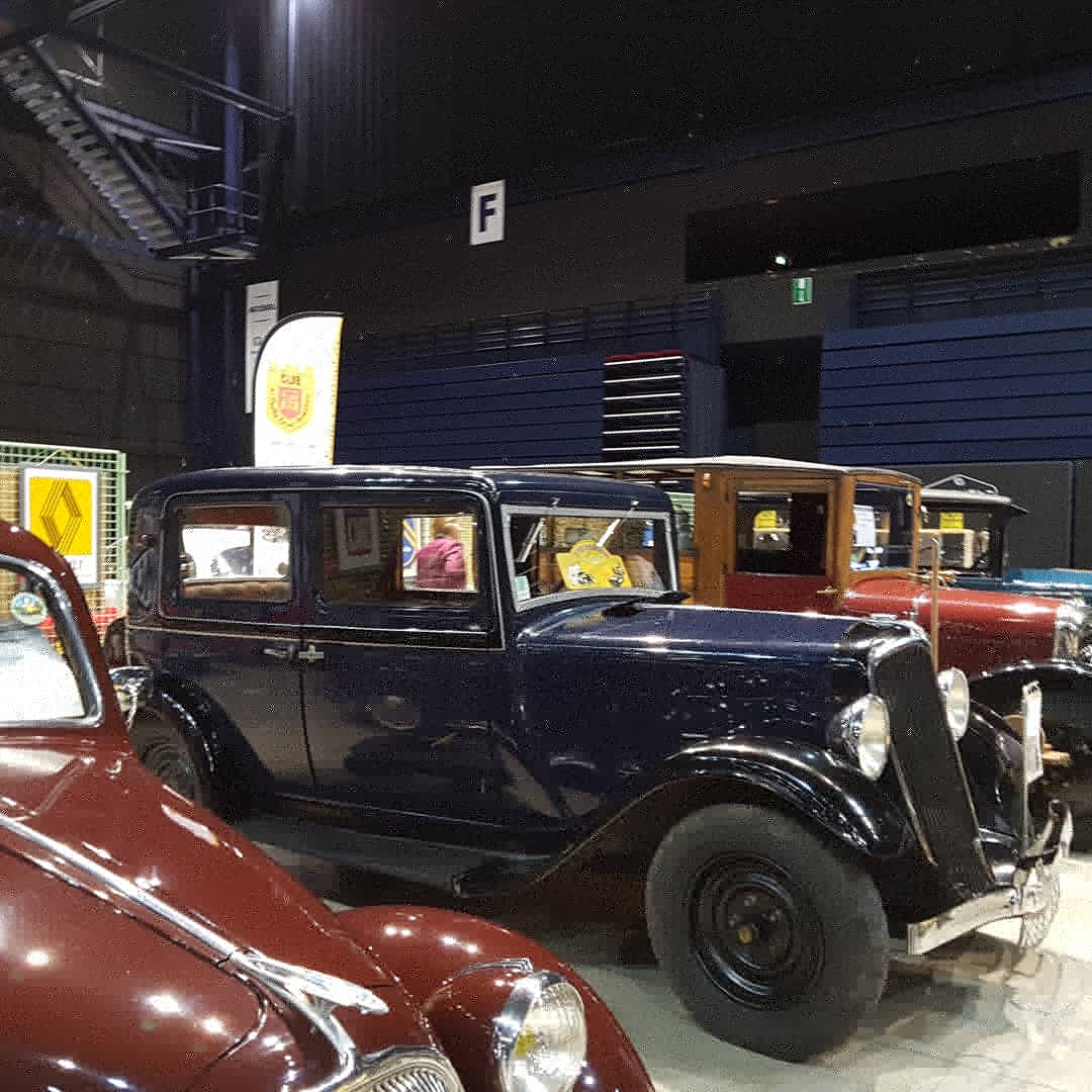 catf3D's tweet photo. Au Salon de l'auto à Angoulême ce week-end 😁 Sport, Collection et Prestige
Exposition de ma voiture "prima quatre "
Entrée gratuite 😁 Venez nombreux
#voitureancienne #voituredeluxe #voituredeprestige #espacecarat #angoulême #charente #weekend #primaquatre #voituredecollection https://t.co/n5YHCMaMTj