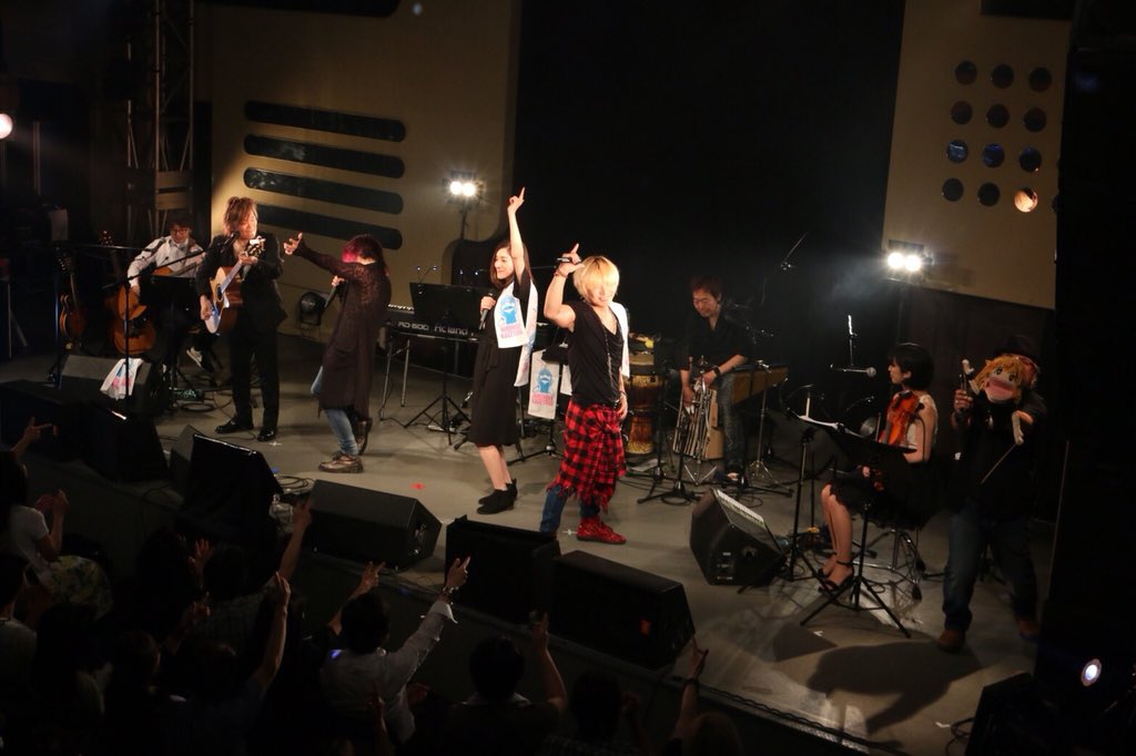 Stephanie Topalian tweet media