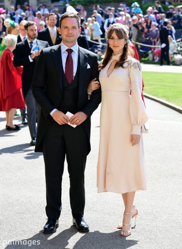 IanWest_PA's tweet photo. Fans of @Suits_USA the wait is over!  Patrick J Adams and Troian Bellisario arrive for the wedding. #RoyalWedding #RoyalWedding2018 #HarryandMeghan https://t.co/HeYv0U45Fg