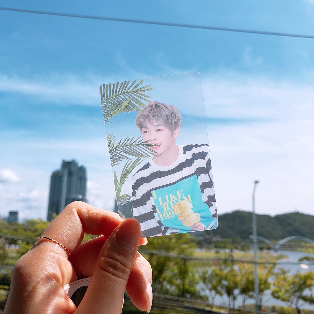 flameod87's tweet photo. #워너원나눔 #워너원 #나눔 #워너원콘서트 #막콘 #막콘나눔 
나눔 실사 https://t.co/ssOQTonuP3