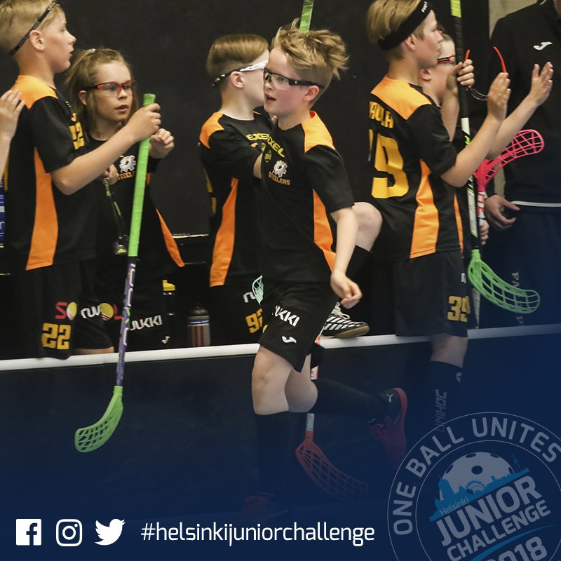 ArenaCenter's tweet image. Mukavia pelejä ja iloisia pelaajia! Tätä on Helsinki Junior Challenge. Lisää kuvia Facebookin puolella -&amp;gt; facebook.com/HelsinkiJunior…

#helsinkijuniorchallenge #arenacenter #salibandy #floorball #innebandy