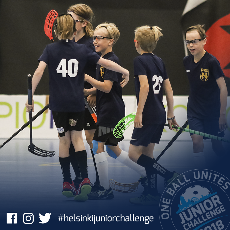 ArenaCenter's tweet image. Mukavia pelejä ja iloisia pelaajia! Tätä on Helsinki Junior Challenge. Lisää kuvia Facebookin puolella -&amp;gt; facebook.com/HelsinkiJunior…

#helsinkijuniorchallenge #arenacenter #salibandy #floorball #innebandy
