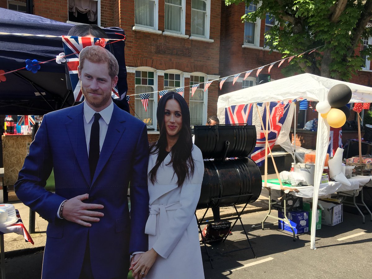 MissLaura_Cole's tweet image. We’re at a street party in Tooting’s Bushnell Road and we’ve just been let on to an exciting secret from the organisers Sam and Adel! Stay tuned...#swlroyalwedding #tooting #weddingfever