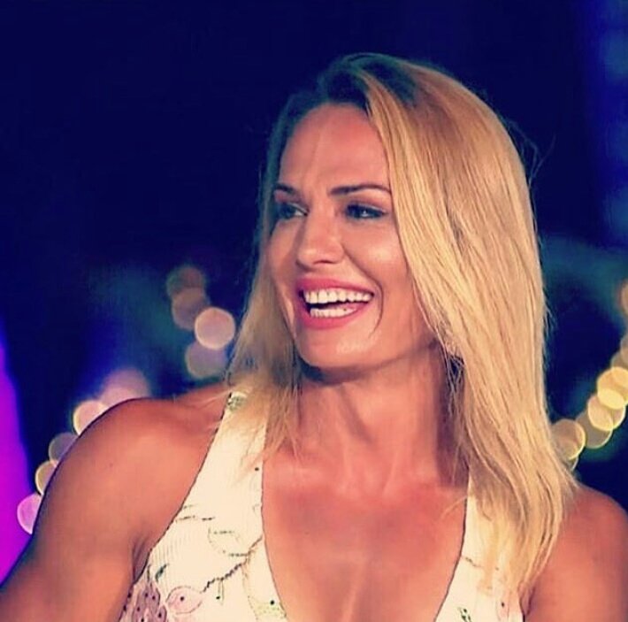 SEMA DİYORSAN.   👉 RT

NAGİHAN DİYORSAN 👉FAV

#NagihanKaradere #NKFC
#SemaAydemir #safc
#Survivor2018