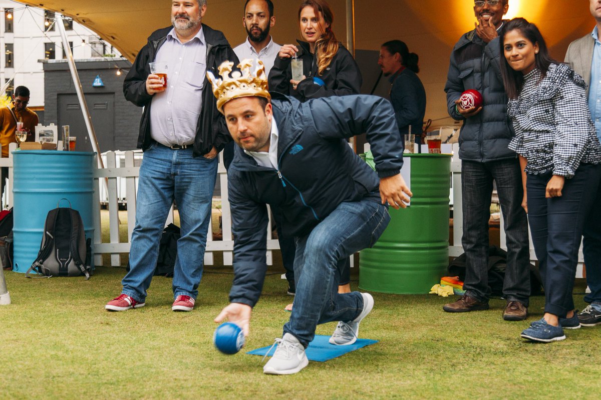 FestibowlLDN's tweet photo. Wishing everyone a royally good day! 👑For those who like their long summer nights in the city to feel like long summer days in the country, check out https://t.co/GpdgCUEyQa Every Thurs &amp; Fri from Jun 14, it's lawn bowls reimagined #RoyalWedding #HarryandMeghan #RoyalWedding2018 https://t.co/vdfqxG4cCR
