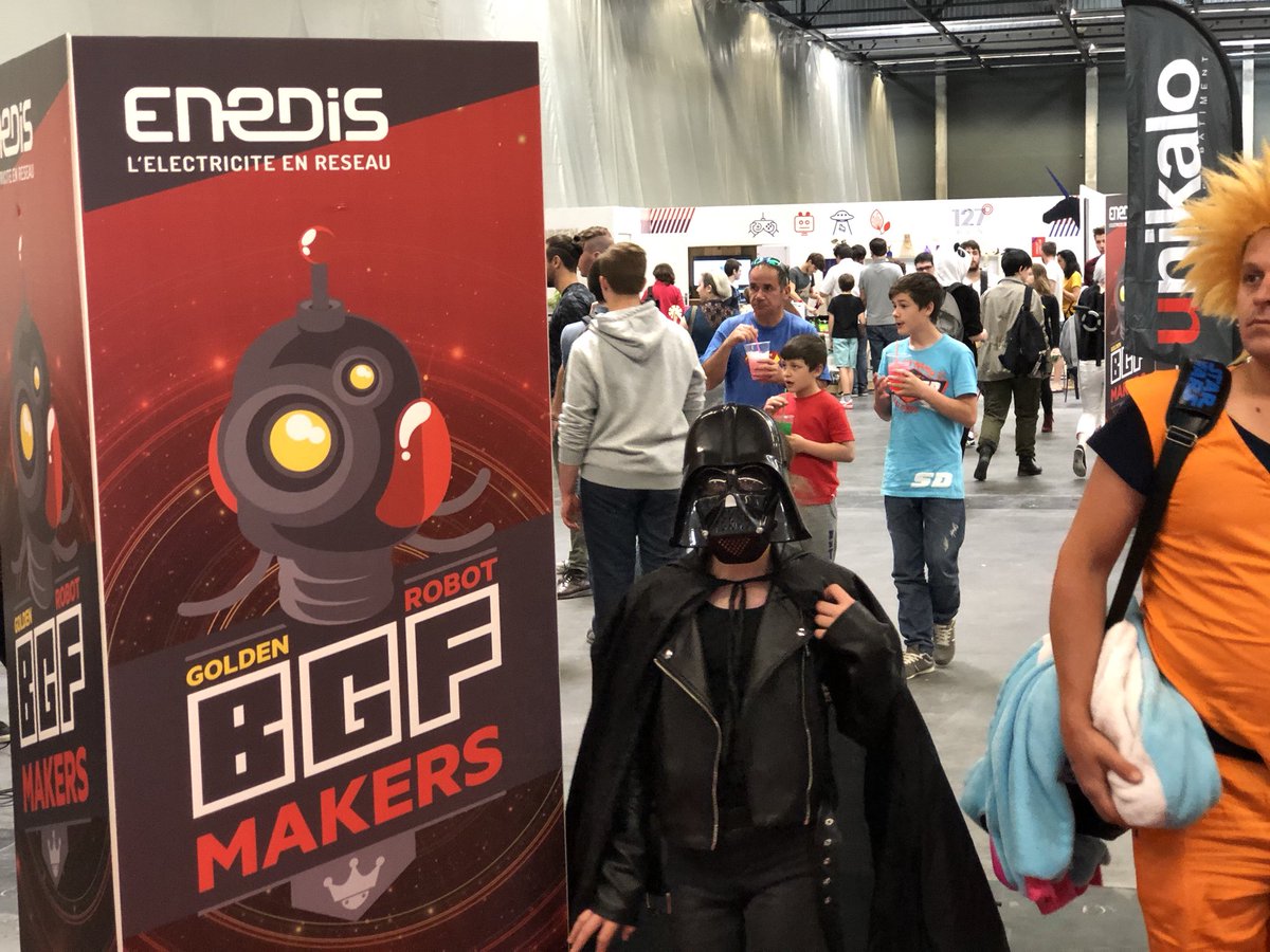 EnedisNelleAqui's tweet photo. C’est parti pour le Bordeaux@Geek_Festival Les équipes en quête de l’éclair de Zeus ⚡️, rendez-vous demain  pour le #EnedisEasterEgg  au coeur du #BGFMakers ! https://t.co/vjQPehjOpK