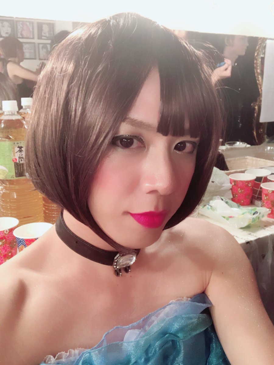 恵理 情報屋な乙女 待ちの神様 お疲れ様 シンデレラとても似合ってますね 美人で凄い可愛いしメイクもすっぴんも両方良いですね 可愛くなりたいなと凄い思いました