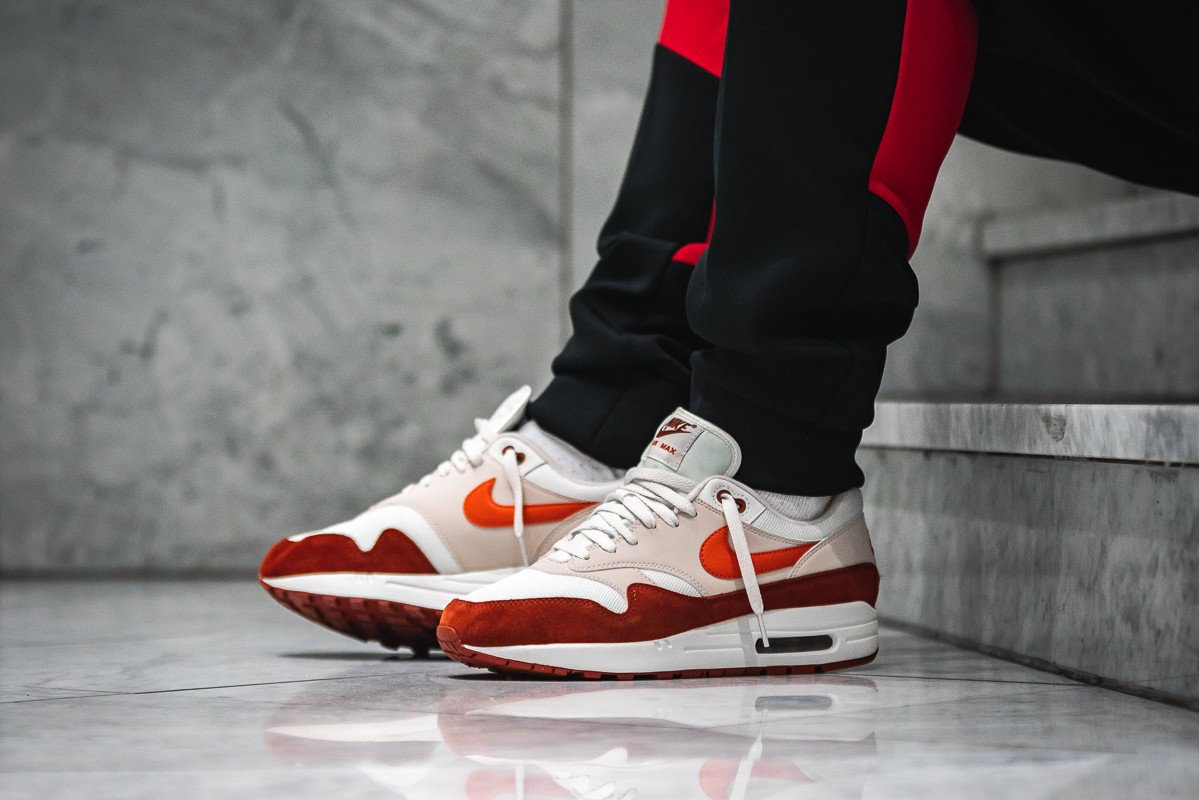 MoreSneakers.com on Twitter: "Underrated colorway, the Nike Air Max 1 Stone' is in full online Grab a pair here =&gt;https://t.co/P4TfddA75K https://t.co/qYMcFOCvod" / Twitter