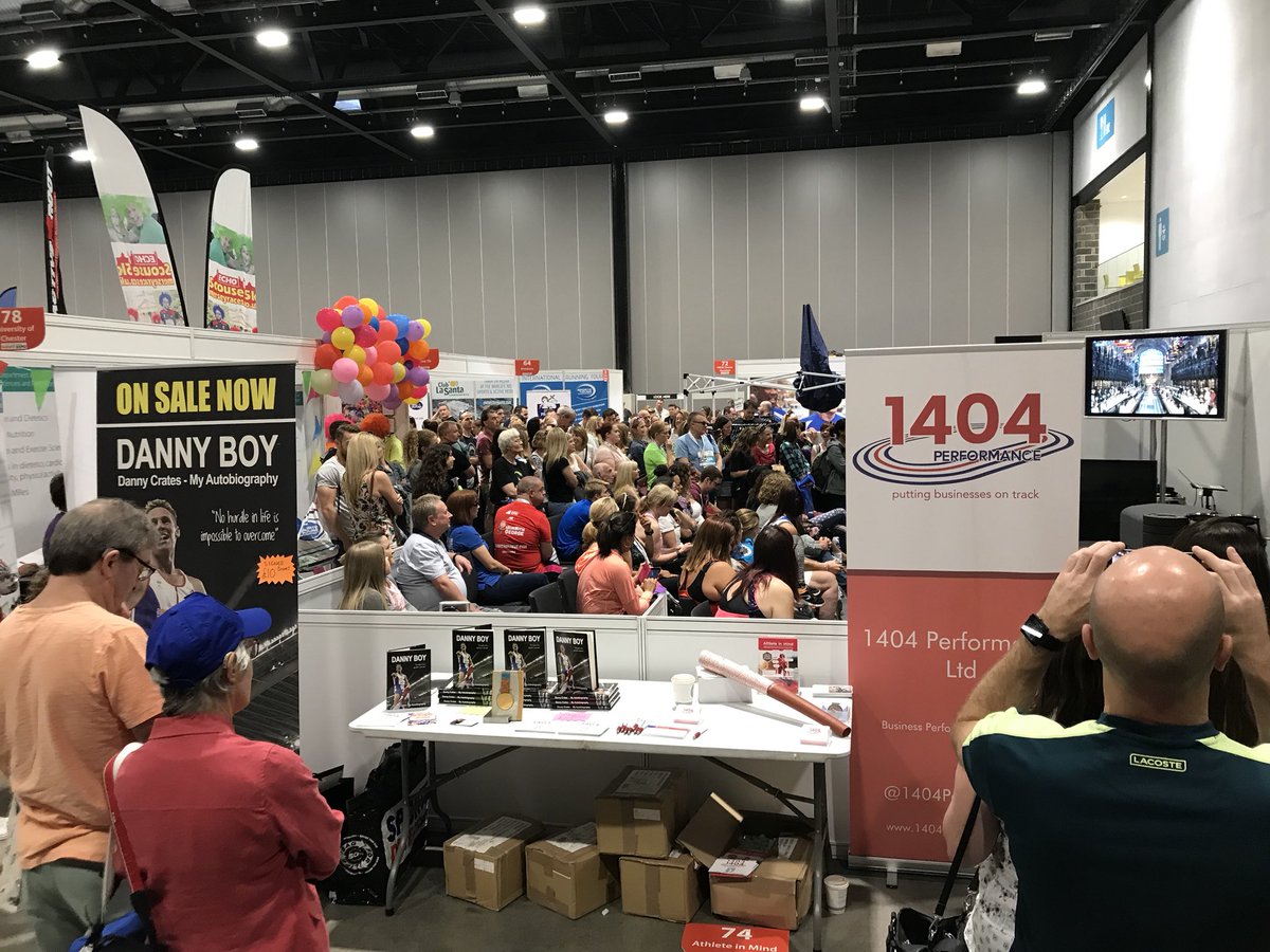 RunFitGB tweet media