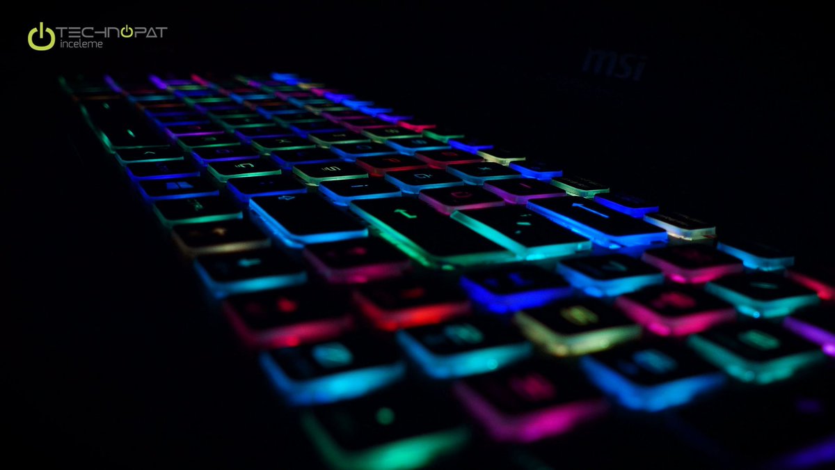 TechnopatNet's tweet photo. MSI GE63VR 7RF RAIDER Oyuncu Dizüstü Bilgisayar İncelemesi
GTX 1070 ekran kartına sahip bilgisayarın oyun testleri, donanım ve yazılım detayları videomuzda…
https://t.co/ZVXOxP6vdP
#msi #ge63vr #raider #gtx1070 #dizüstü #notebook #video #inceleme #ouun #test #rgb https://t.co/diAhXgylVp