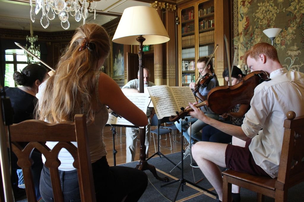 West Dean College (@westdeancollege) on Twitter photo The Chilingirian String Ensemble Summer School 2018 is a fantastic opportunity for amateurs and professionals to work with the celebrated <a href="/Chilingirians/">Chilingirian Quartet</a> 18-22 July in #Sussex. It's not too late to book your place: buff.ly/2G25cx0 The Chilingirian String Ensemble Summer School 2018 is a fantastic opportunity for amateurs and professionals to work with the celebrated <a href="/Chilingirians/">Chilingirian Quartet</a> 18-22 July in #Sussex. It's not too late to book your place: buff.ly/2G25cx0