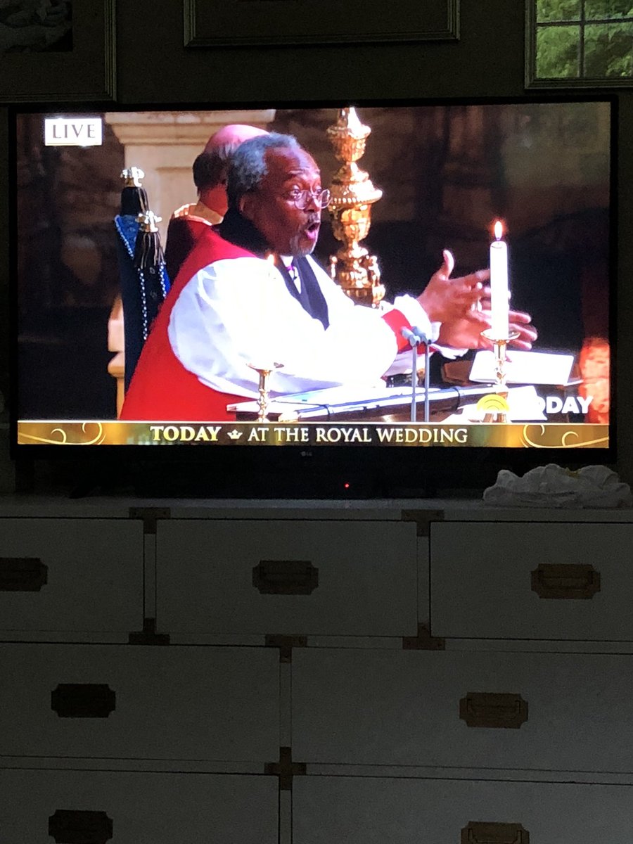 klhamilton84's tweet photo. And the American Bishop brings👏🏻it👏🏻home. #RoyalWedding https://t.co/ClwYT5qCs1