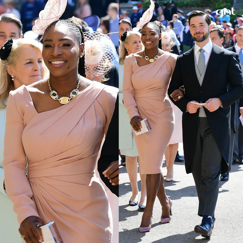 canalgnt's tweet photo. Qual é o melhor look?
Vote com a #CasamentoRealNoGNT +
#Look5 ou
#Look6 ou
#Look7 ou
#Look8
#RoyalWedding #HarryandMeghan https://t.co/UbRic7vEjq