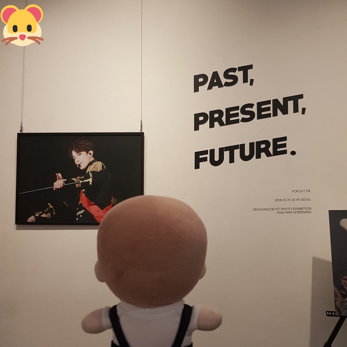 sommoong's tweet photo. 🐹:지쨔지쨔 오랜만이야!!!!
오느른 어먀랑 서쿠형아 보고와찌!!!!!
너무너무 잘생기고 머찐 서쿠형아ㅜㅠ
언젠가 형아처럼 되쑤 이쓰까...?
#과거_현재_미래도 
#겸이와_함께한_모든시간 
@devilkin0218 https://t.co/Dh5nKuz5JH