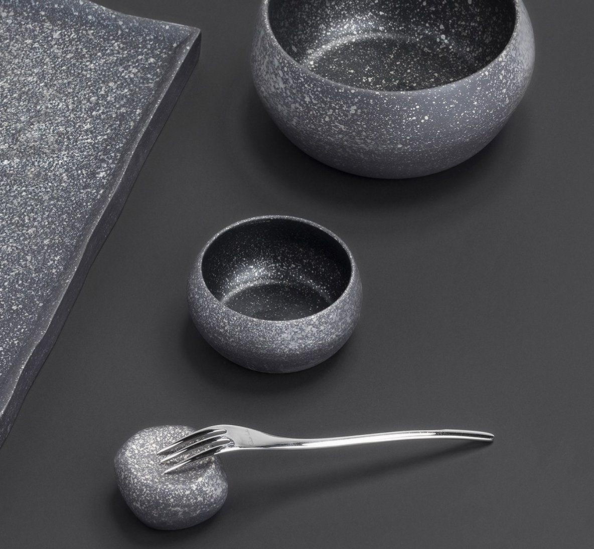 WalkingMatters's tweet photo. Solstice: every detail matters. Loving these design from @revol.porcelaine
#TabletopMatters
#revol #weareintrepid #innovative #creative #design #trends #designtrrends #innovation #paltes #uniqueplates https://t.co/srEqgi0BY2