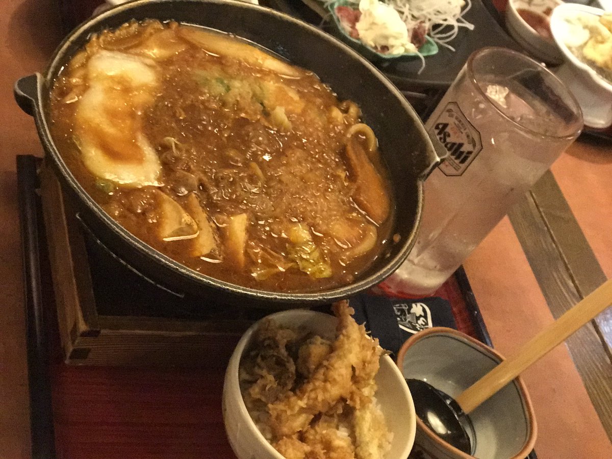 だぁぁい この前の夕食っち ひさびさの坂東太郎 激辛煮込みうどん 半天丼 うまし ひさびさの坂東太郎の煮込みうどん 旨かった 茨城 鉾田 ばんどう太郎 煮込みうどん 麺 うどん