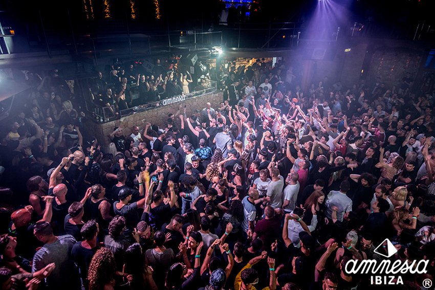 Amnesia_Ibiza's tweet photo. #MusicOnOpening last night was BOMB! 💣 We can’t wait for it to happen again for the next 20 Fridays!! 😎🔰#MusicOnAmnesia #FridaysAtAmnesia #Amnesia18 #AmnesiaIbiza @MusicOnOfficial @marcocarola @leonrave @neverdogs #JoeyDaniel https://t.co/6LA4XjJrHl