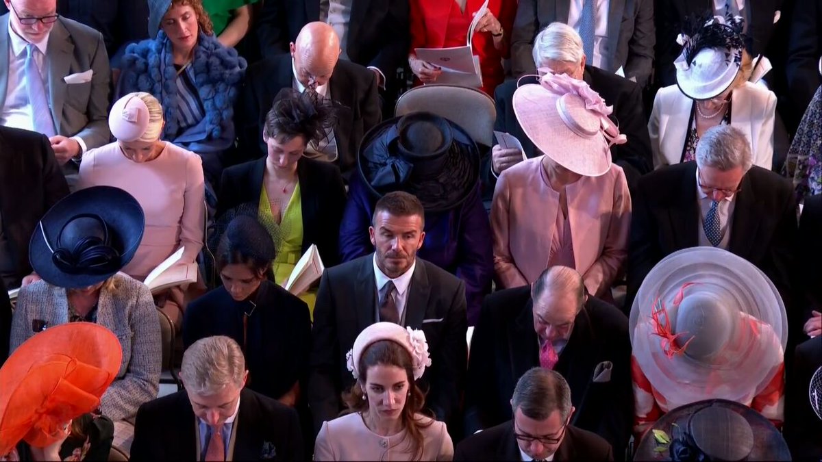 Hemul16's tweet photo. Love how the camera person and I are in perfect sync at the #RoyalWedding Am blessed with a perfect shot, everytime I start wondering what is #DavidBeckham up to.

#HarryandMeghan https://t.co/i5zj2qSuCE