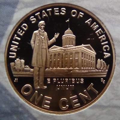 collectUScoins's tweet photo. Celebrating the Bicentennial of Abraham Lincoln's birth and the Centennial of the Lincoln Cent, the US Mint releases four pennies in 2009 to depict four stages of Lincoln's life. https://t.co/1SbsjO9q8o #coins #Lincoln #AbrahamLincoln  #cent https://t.co/NnFbhRXyB5