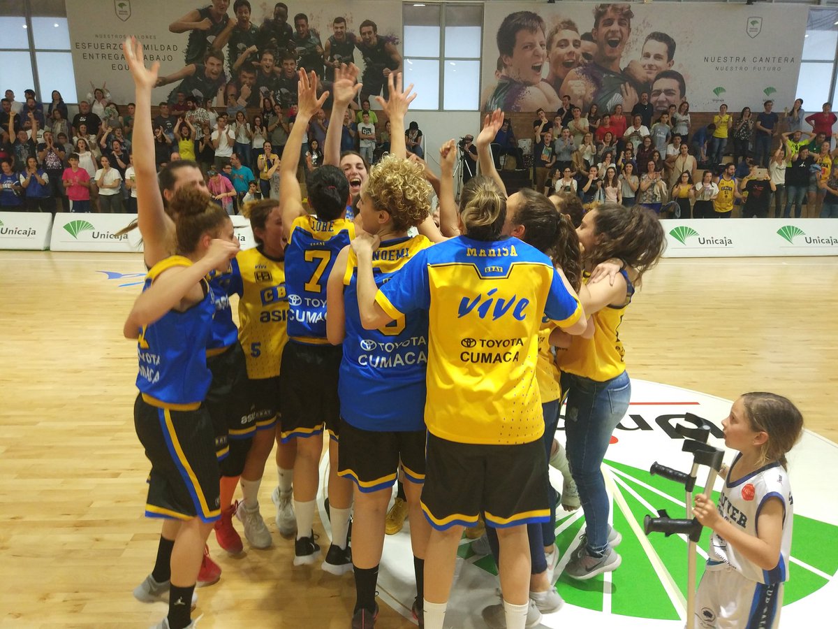 FAB_Andaluza's tweet image. #FaseAscensoLF2 

El @CBAlhaurinTorre consigue el ascenso a Liga Femenina 2 de forma matemática tras su segunda victoria. Enhorabuena al equipo malagueño.