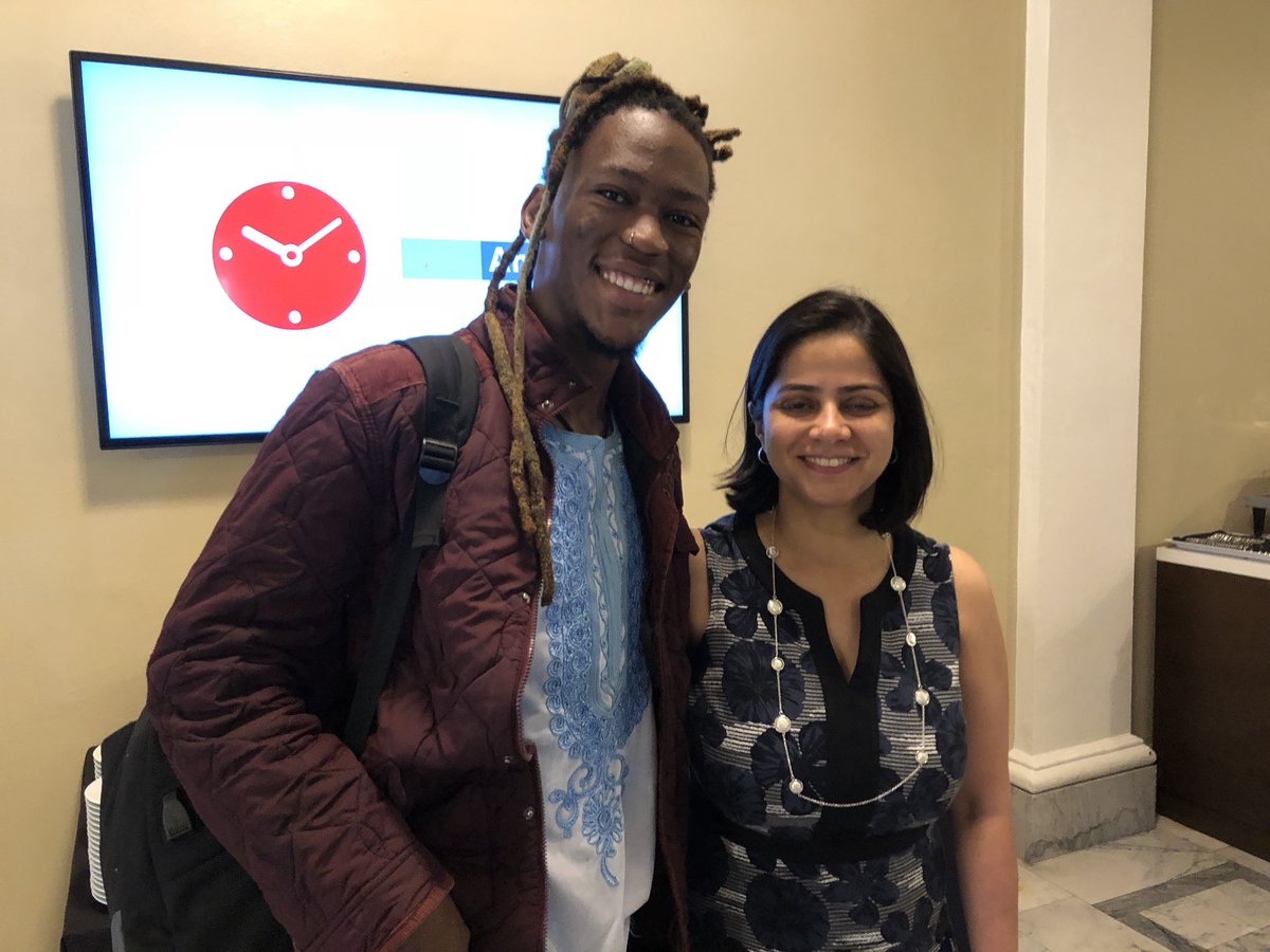 tothelefteileen's tweet photo. Happy to be at the SF SR Regional @Technovation Pitch Session!  My role today is time keeper and cheerleader! 👍👏👍🤙. #GirlsinSTEM  #MakeWhatMatters https://t.co/FBty1yh6bl