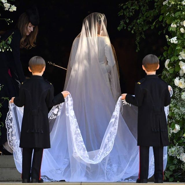 every little detail pure perfection...the backdrop, these children 🤗, the dress, that veil!!!, the message 💕💕💕 loved every moment!
photo via <a href="/todayshow/">TODAY</a>
#royalwedding #thisislove #stunning #happiness #love ift.tt/2GyuCSy