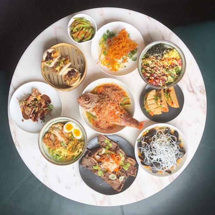 Miss Thing’s new menu drops this week, courtesy of the newest member of our team @ChefJoeFriday. So many new Hawaiian soul food classics! New Poke Bowls, Katsu Saimin Noodles, Maui Kalbi Ribs, Short Rib Loco Moco, Kalua Pork Bao and some incredibly ono Poke Wonton Tacos!🐟🌮🍍🌴