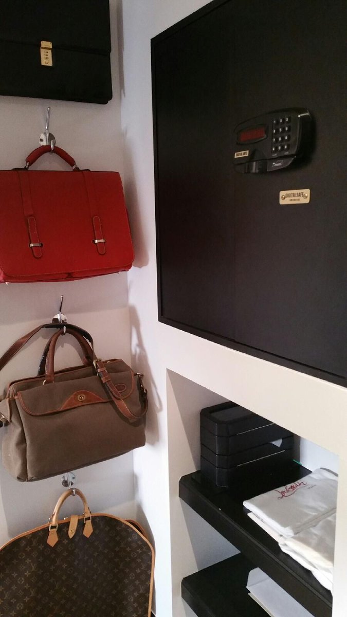 digitalsafes's tweet photo. When you require the best protection for your valuable items, you deserve the Marquis wall safe exclusively from DigitalSafe.
#wallsafe #closet #closets #closetsafe #homesecurity #homeprotection https://t.co/gJOgGcjDGM