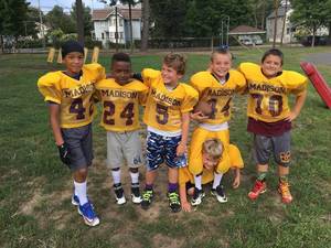 MadisonTAP's tweet photo. Madison Junior Football Invites Parents, Residents to Upcoming Safety Clinic https://t.co/s4U9jgh0Yg https://t.co/k5VMBzJqgD