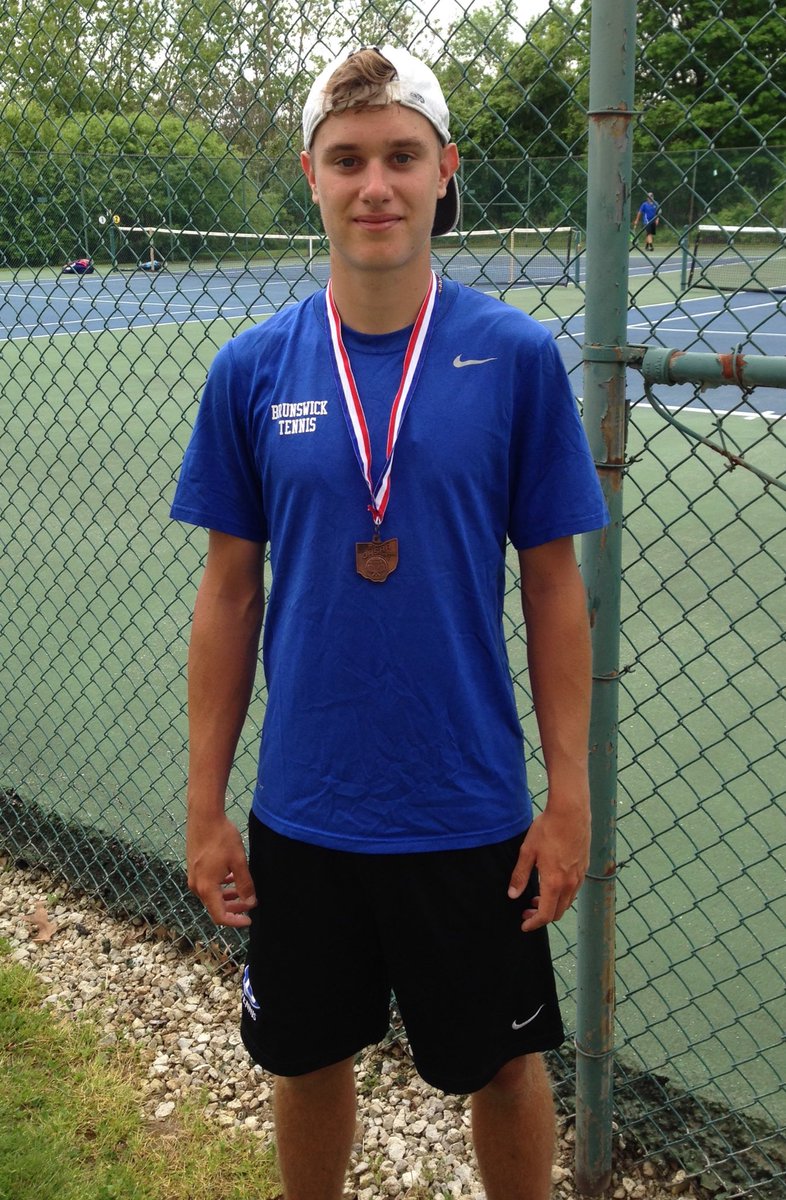 BrianDulik's tweet photo. B-TEN: @BrunswickTennis senior Adam Slomski finished fourth at the Akron Division I District and will represent @BHSGoBigBlue at the @OHSAASports state tournament next weekend. He is a four-year letterman at singles. https://t.co/dTxKebAJsQ