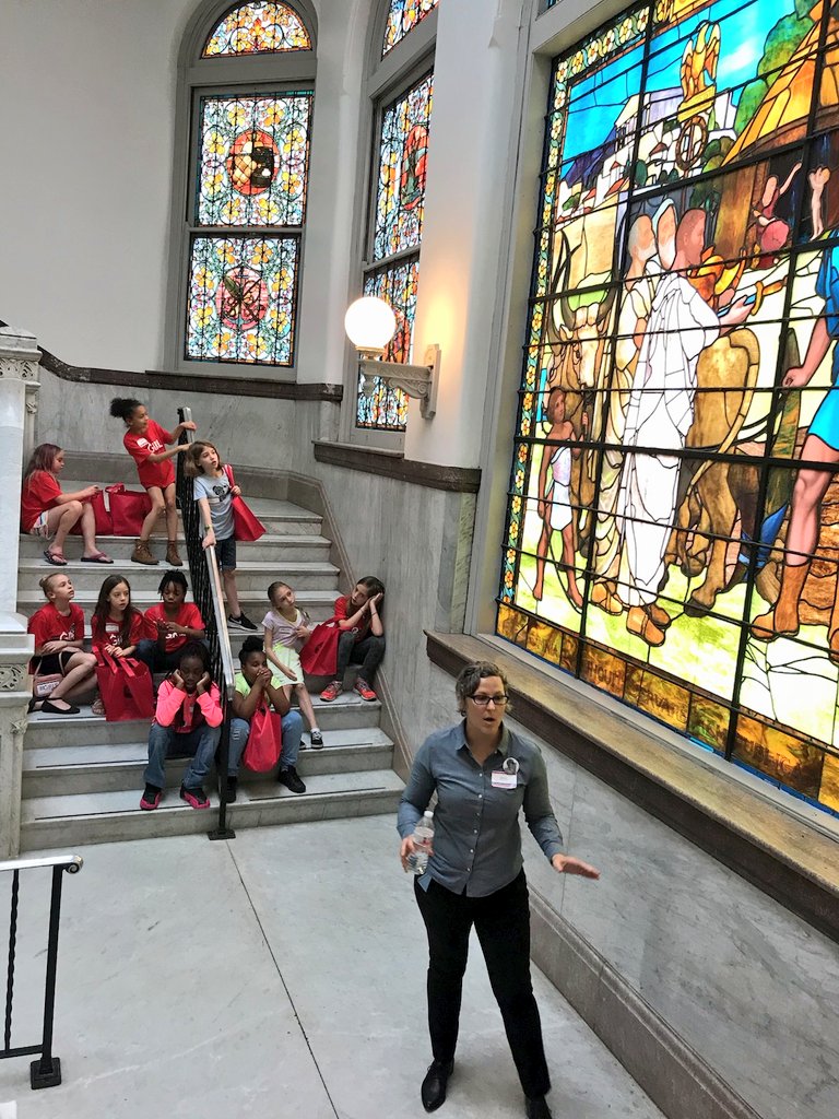 tamayaforcincy's tweet photo. Closing out the day with a tour of City Hall! #GirlsInGov2018 https://t.co/bUMexcDwKS