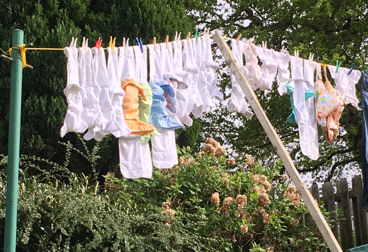 LifeMummified's tweet photo. Loving this sunshine! #realnappies https://t.co/JS97e1mPmt