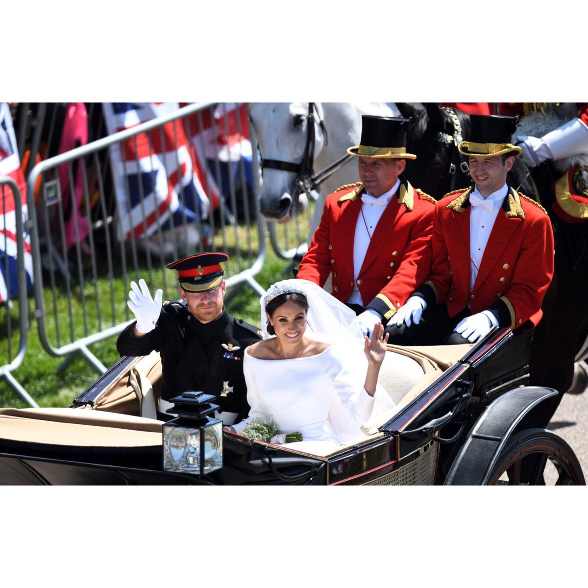 yashar's tweet photo. Their Royal Highnesses The Duke and Duchess of Sussex 

#Royalwedding https://t.co/P0lxiOHcIz