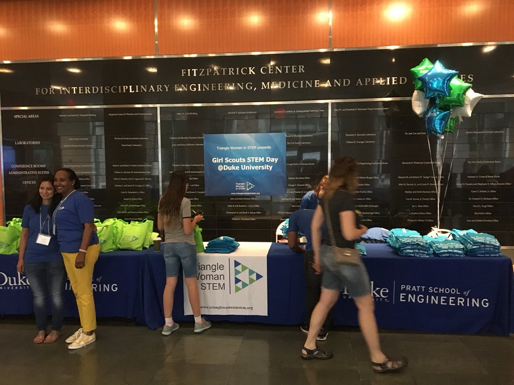 jessiet1023's tweet photo. Kicking off @TriangleWiSTEM #GSStemDayDuke with @DukeU @GirlScoutsNCCP @DukeEngineering @IBMVolunteers @CreditSuisse #skillsbuild
Thank you volunteers! And thank you sponsors for making this possible and for the yummy breakfast!! https://t.co/Z7lHv3q3jn