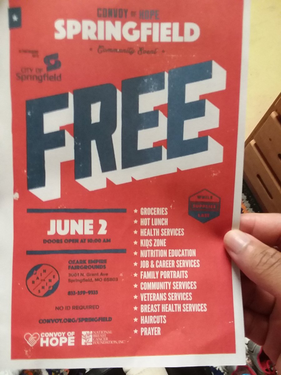 RealTerron's tweet photo. Getting ready to hand out flyers for the June 2 community event....
#convoyofhope #cityofspringfield https://t.co/6FNUK9x3HK