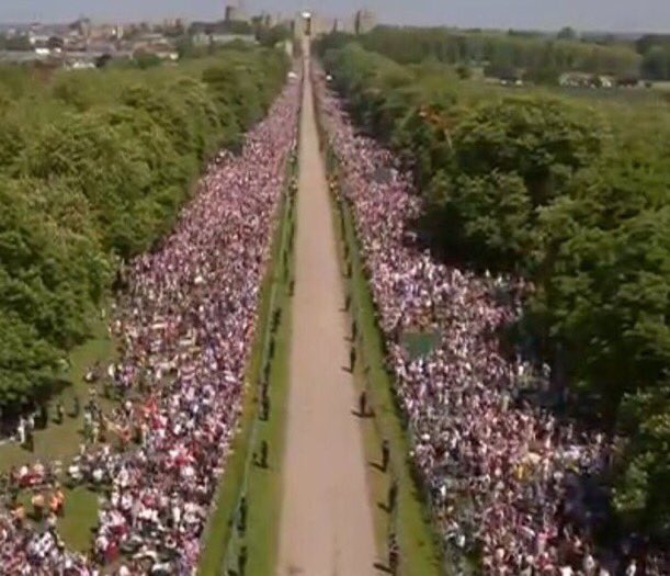 jk_rowling's tweet image. Love &amp;gt; Hate