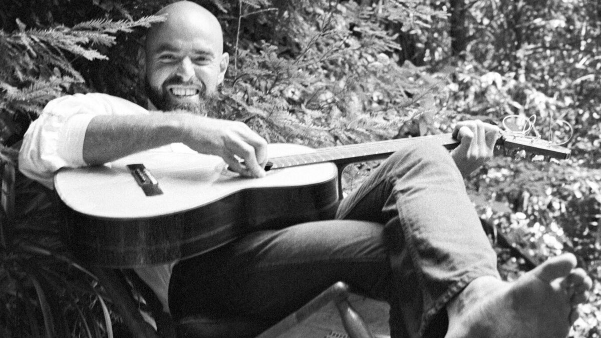 DanKelley66's tweet photo. Starting a new hashtag: #KelleyFamilyApproved. This is a way to share things that bring our family joy. 1st up: Shel Silverstein! We ❤️ his poetry (Where the Sidewalk Ends, A Light in the Attic, Falling Up) books (Lafcadio, The Giving Tree) &amp; much more!
#Genius #ShelSilverstein https://t.co/upUl9DBUhz
