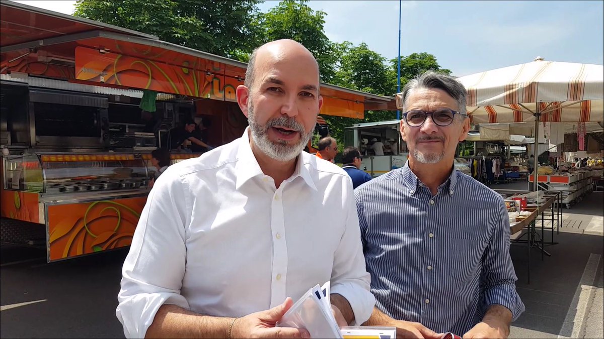 vitocrimi's tweet photo. #IoSonoNelContratto Oggi e domani racconteremo ai cittadini i contenuti del Contratto per un Governo del Cambiamento. Venite a chiedere informazioni! Domani saremo a Brescia, in Corsetto S. Agata (stazione metro Piazza Vittoria), dalle 8.30 alle 12.30. https://t.co/bnZNgmrcNF https://t.co/NNX6gsx4ME