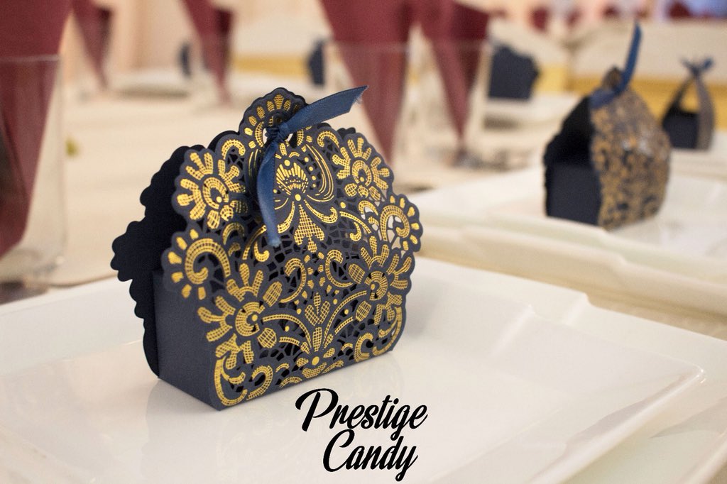 PrestigeCandyUK's tweet image. SPECIAL OFFER‼️ We have 92 Navy &amp;amp; Gold Favour boxes left in our inventory.
WAS £1 PER BOX/NOW 0.80p including one sweet🙌🏼
Send us a dm to find out more or email: Sales@PrestigeCandy.co.uk📦📥 (OFFER ENDS 1st JUNE)

#favourbox #favourboxes