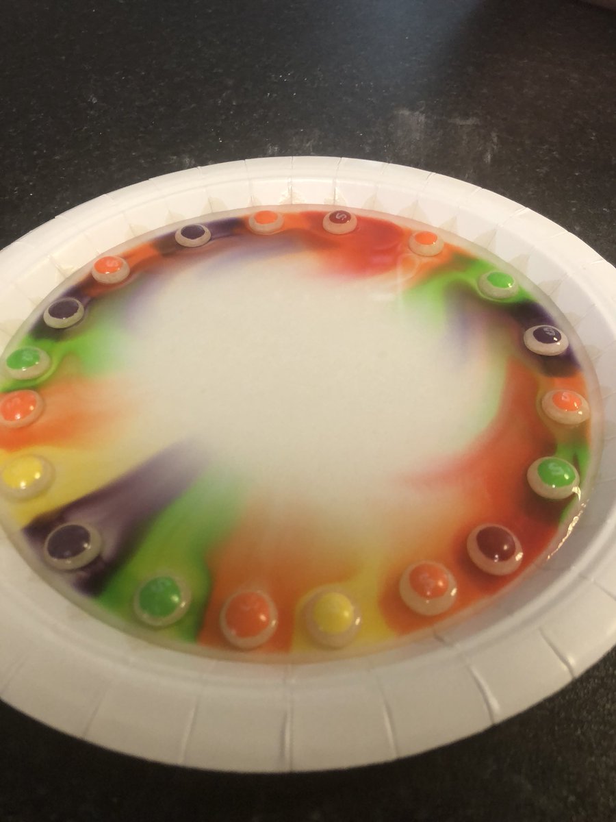 1stWhitburnGBS's tweet photo. Science experiments for Explorers! @gbinscotland developing understanding of #science in fun and engaging ways! #Explorer18 #GB125 @1stWhitburnGB @1stWhitburnGBS https://t.co/G8z07FRKnL