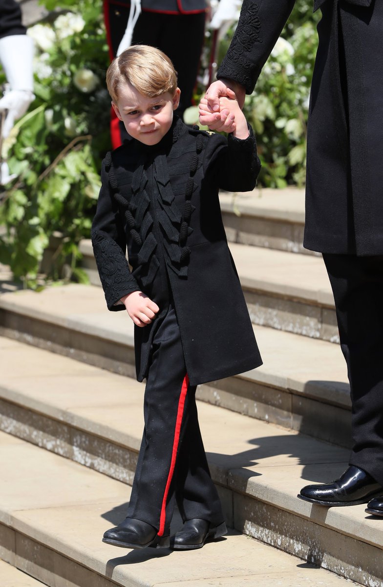 Todaysparent's tweet photo. From a sleepy Prince George to a waving Princess Charlotte, check out the royal kids' cutest moments from the #royalwedding https://t.co/6BJ50TgkJ0 https://t.co/3qTR9ZnS5t