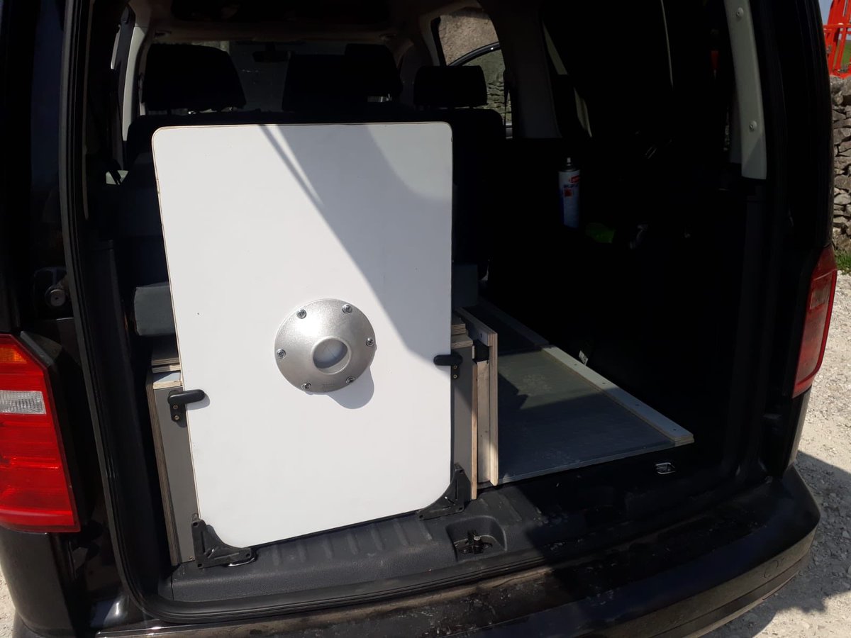 PeakConversions's tweet photo. Brad’s Caddy Maxi Life - a happy customer! #caddy #caddymaxi #camping #caddyconversion #vanlife #vanlifediaries #ukexplore #mountainbike #vwcaddy #homeiswhereyouparkit #tinyhouseonwheels #camper #camperconversion #kangoo #berlingo #outdoorlife https://t.co/PtBpVEfpDD