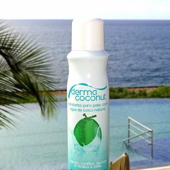 DERMACOCONUT's tweet photo. Que tal hidratar e refrescar a pele após um feriado com muito sol, praia e pisci... https://t.co/ciNwYckUIZ https://t.co/jPAznFNf3b